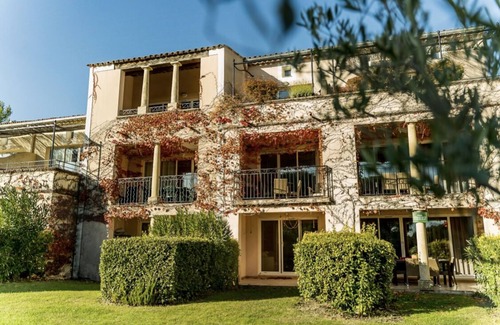 Pont Royal Apartment | Relaxation on the Pont-Royal golf course