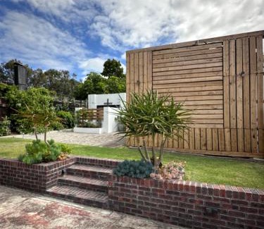 Walmer Apartment | RElaxed city living