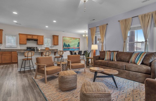 Lake Waccamaw House | Relaxing 3-Bedroom Lake Waccamaw Home with Canal Views, AC & WiFi