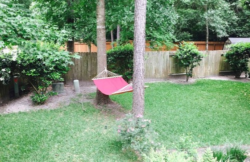 College Park House | Relaxing 4 Bedroom House in the Woodlands, TX
