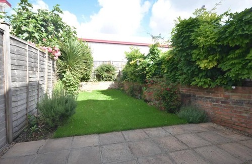 Aylesbury House | Relaxing 4BR perfect for Long and Short Stay