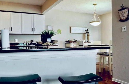 Southend House | Relaxing Beach House Close to CoveBeach. Pet Friendly. Looking for Winter Tenant