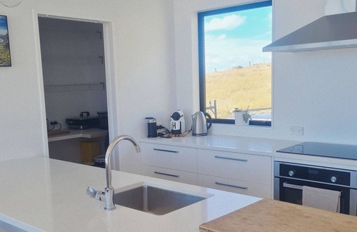 Cape Palliser House | Relaxing coastal get-away at Cape Palliser