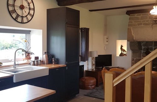 Saint-Germain-de-Tallevende-la-Lande-Vaumont House | Relaxing Country Retreat