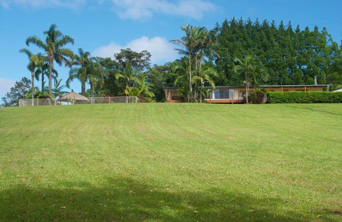 Tomewin House | Relaxing Family Mountain Sanctuary with private pool, firepit, BBQ, A/C