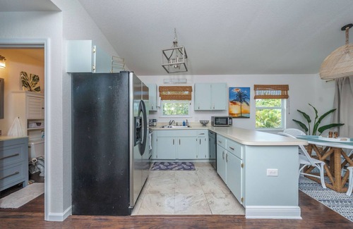 Port Pine Heights House | Relaxing Florida Keys canal front home in nature preserve