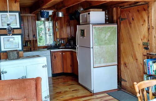 Au Sable Forks Cottage | Relaxing Island Getaway