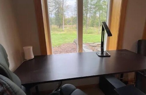 Shevlin House | Relaxing Lake House Retreatn