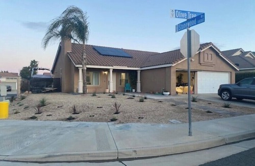 Lake Elsinore House | Relaxing Pool & Spa Retreat