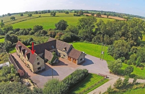 Wotton-under-Edge Cottage | Relaxing Retreat on the edge of the Cotswolds