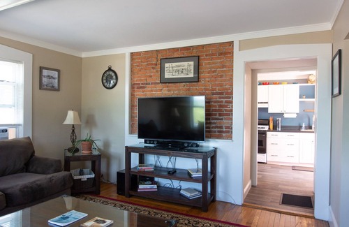 Essex Apartment | Relaxing Rivers Edge Main Street Retreat
