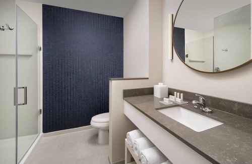 Florida City Hotel | Relaxing Room Awaits After Exploring Miami and Beyond, 2 Family Ready Rooms