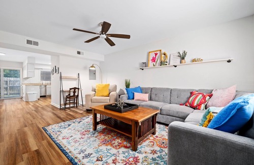 Southwest Raleigh House | Relaxing Stay in the Heart of Cary