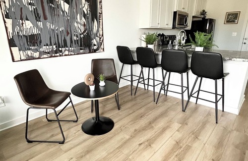 Normal House | Relaxing townhome luxury BrandNewGreatLocation