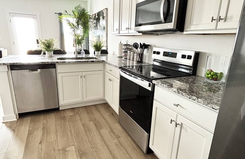 Normal House | Relaxing townhome luxury BrandNewGreatLocation