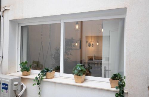 Capuchinos Apartment | Relaxing vacation home @ the heart of Malaga