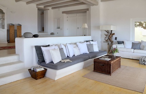 Kea Villa | Relaxing Villa for friends and family