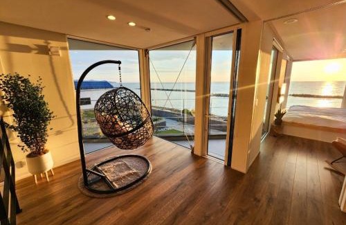 Awaji Villa | ReluVilla