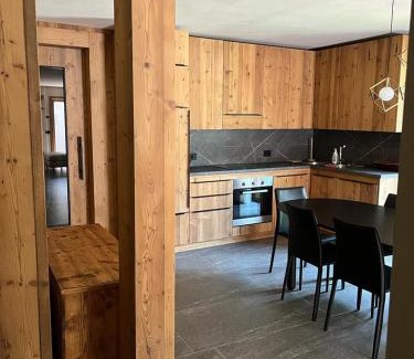 Primiero San Martino di Castrozza Apartment | Remina Dolomiti house