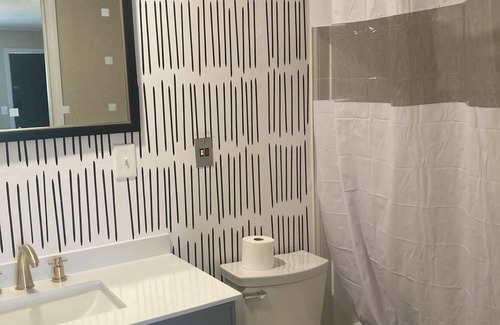 Wappapello Resort | Remodeled 2 Queen Room with high speed internet