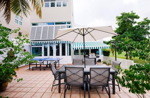 Dorado del Mar Villa | Remodeled 4BR+ /community pool and walking distance to beach