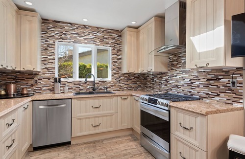 Bel Air House | Remodeled Contemporary Home 5 Min from the Beach!