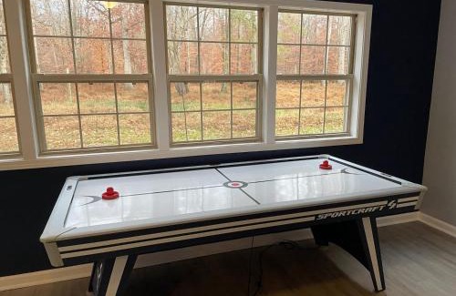 Manchester House | Remodeled Cottage With Sunroom