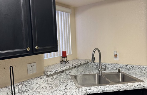 Dobson Woods Condo | Remodeled cozy condo ,close to the Park and airport 1 minute to Stores +