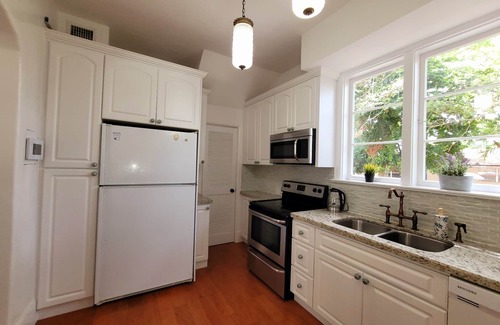 Ojus House | Remodeled historicn house - 9 min from the beach!