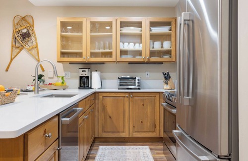 Edwards Condo | Remodeled Pinecone Lodge 2 Bedroom w/A/C, Pool, Hot Tub in Arrowhead Village