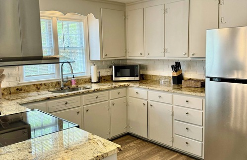 Worcester House | Remodeled Single Family, Enjoy a experience at this centrally located place.n