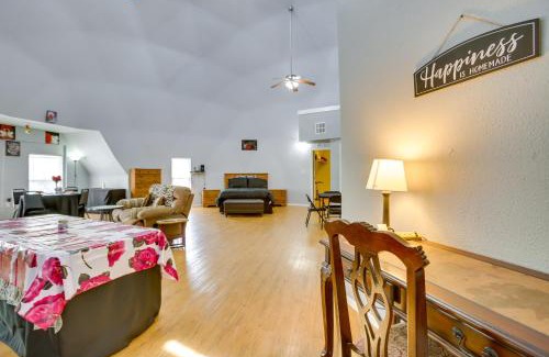 Kokomo Apartment | Remote Angie Vacation Rental Near Pearl River!