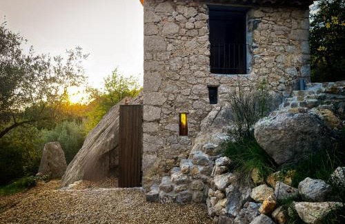 Buis-les-Baronnies Ski Chalet | Remote cottage with valley views