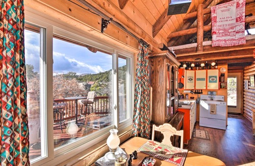 Cotopaxi Cabin | Remote Escape w/Deck & Sweeping Mountain Views!
