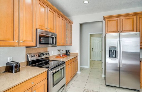 Boyette House | Remote Oasis | Family, Nature Trails & Work-Ready!