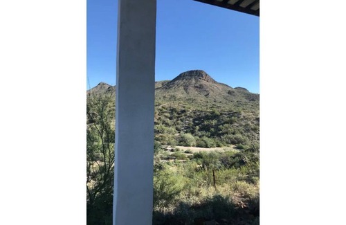 Morristown House | Remote off grid retreat Rancho De Amigos