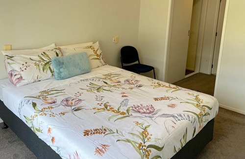 Remuera House | Remuera 5 Bedroom Holiday House
