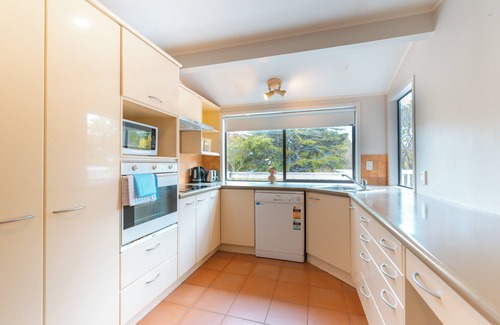 Remuera House | Remuera 5 bedroom Holiday House