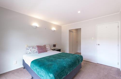 Remuera House | Remuera 5 bedroom Holiday House