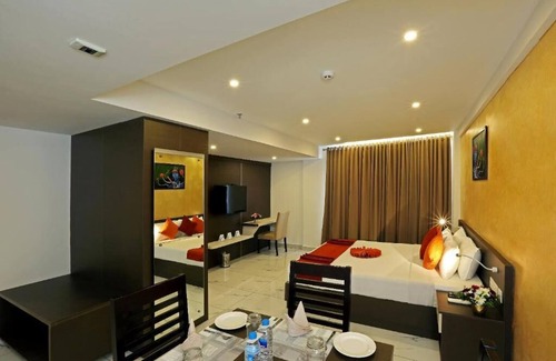 Guruvayur Hotel | Renai Sreekrishna