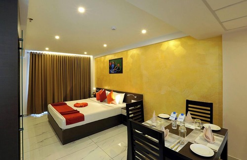 Guruvayur Hotel | Renai Sreekrishna