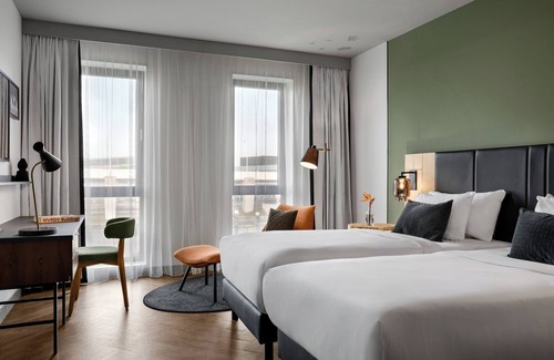 Aalsmeer Hotel | Renaissance Amsterdam Schiphol Airport Hotel