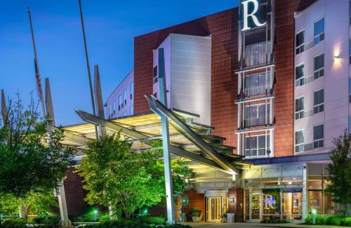 Foxboro Hotel | Renaissance Boston Patriot Place Hotel