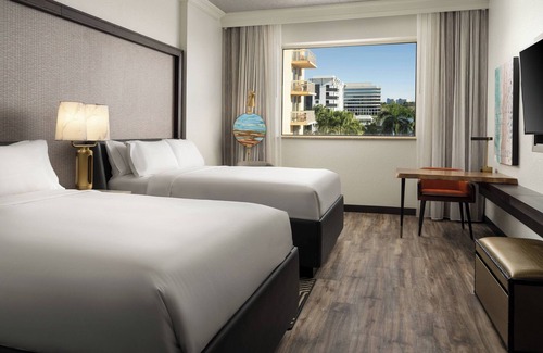 Plantation Hotel | Renaissance Fort Lauderdale West Hotel