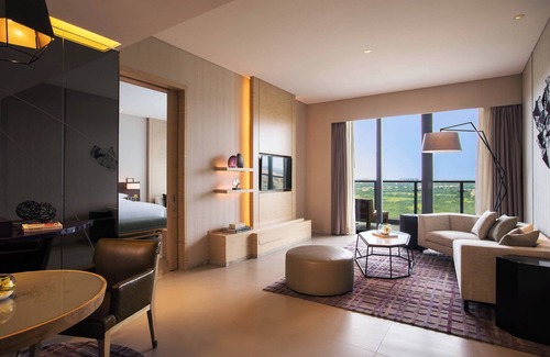 Long Hua Hotel | Renaissance Haikou Hotel