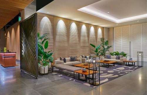 Ala Moana Hotel | Renaissance Residences Oahu Honolulu