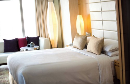 Putuo Hotel | Renaissance Shanghai Putuo Hotel