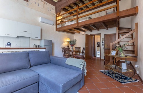 Ferrara House | Renaissance Suite - Ferrara