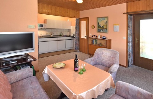 Grossbreitenbach House | Rennsteig Hiking Base