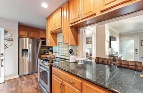 Old Southwest House | Reno Roost a welcoming private home with yard in Old SW Reno